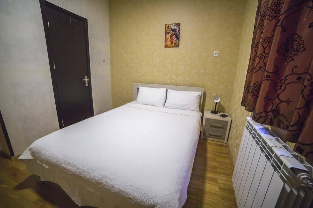 Hirmas Hotel Tbiliszi Kültér fotó